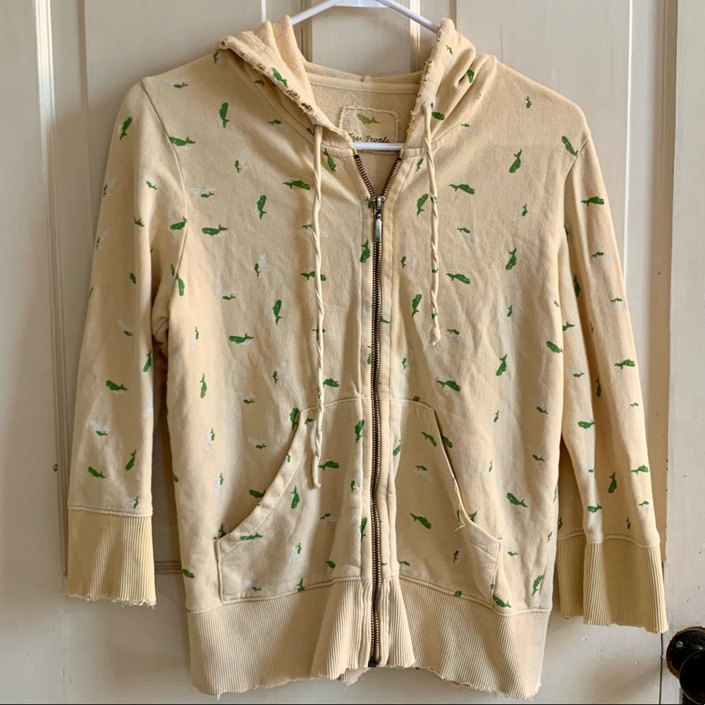 FREE PEOPLE pale yellow whale pattern jacket